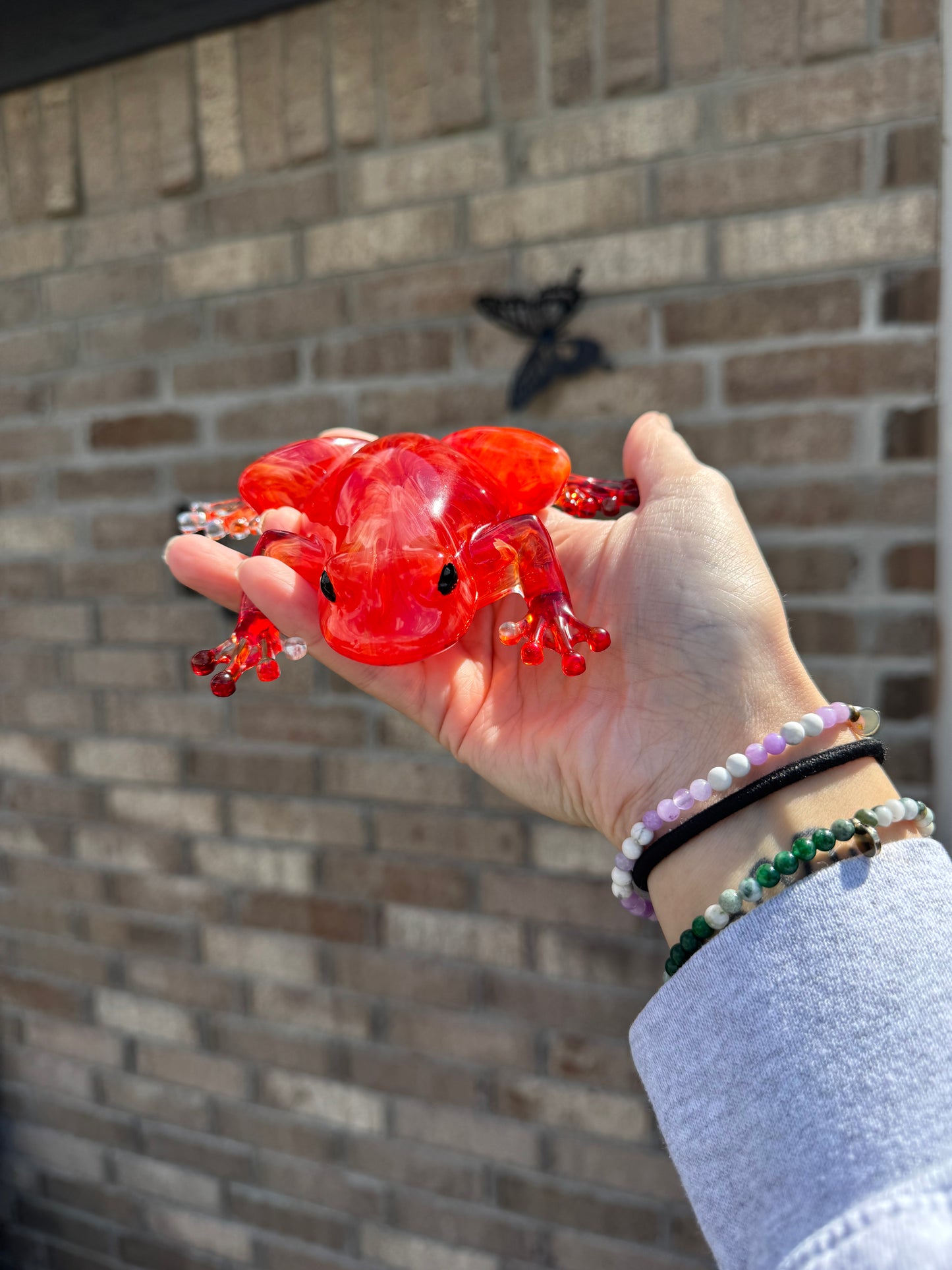 Customized frog