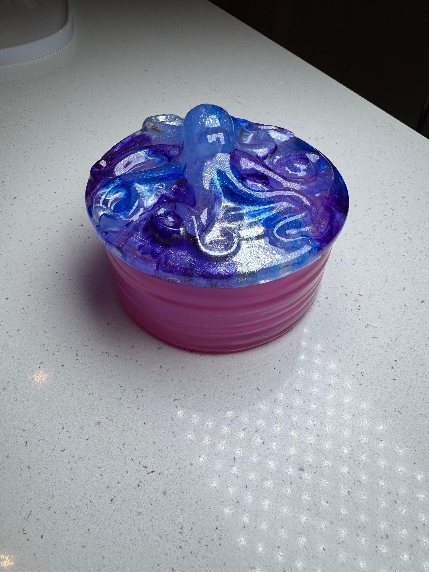 Customized octopus jar